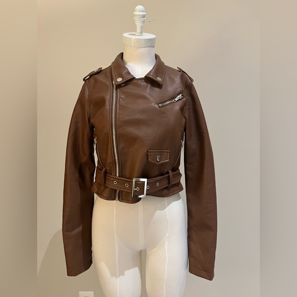 Ashley by 26 International Outdoorwear zip up jacket.